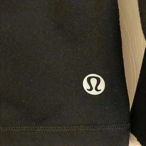 Lululemon Vintage Black & White Hoodie Size Small - Picture 3 of 15